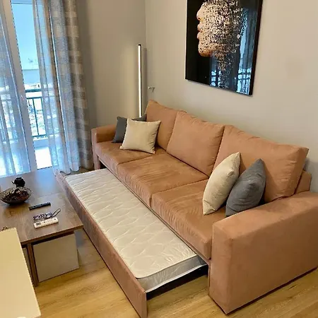 Luxury 10' From The Center Athens